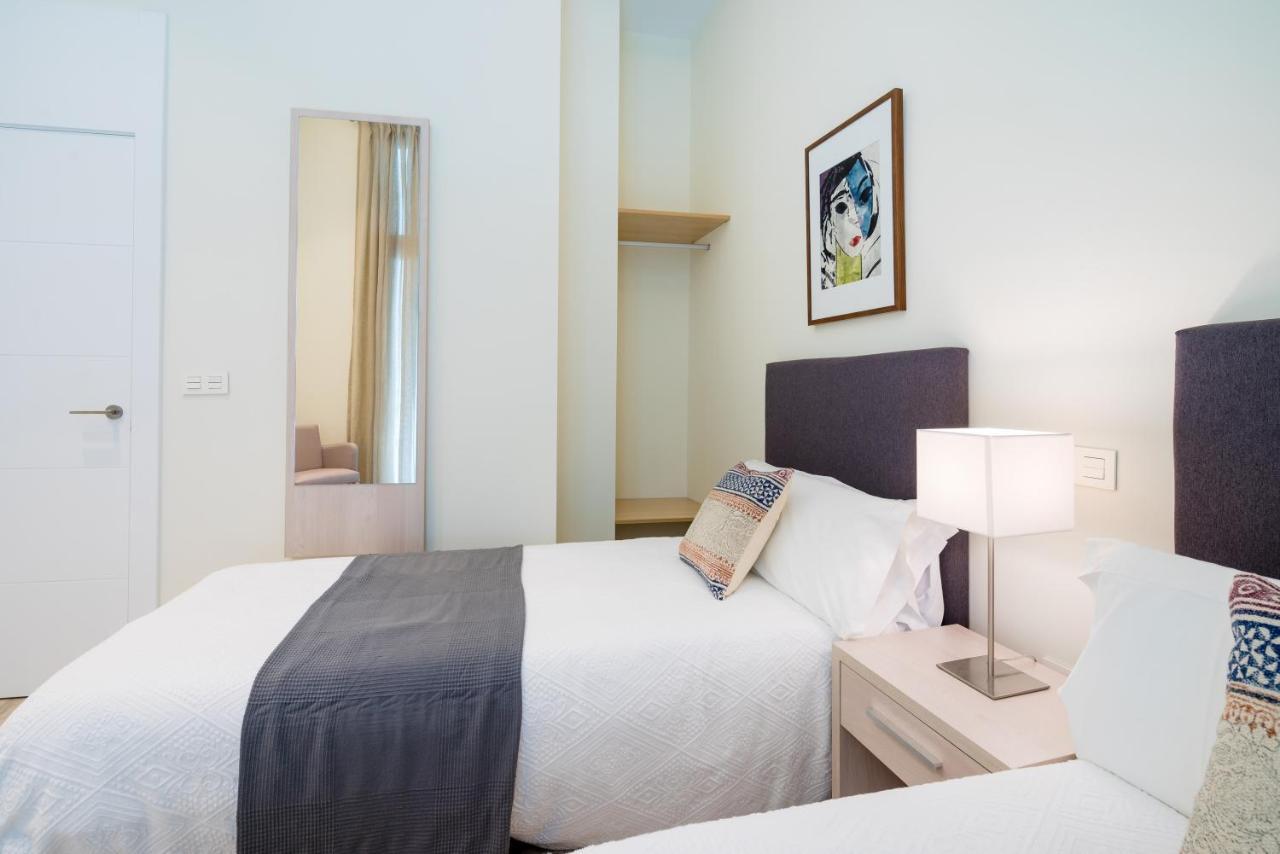 Iloftmalaga Velazquez Apartment Fuengirola Bagian luar foto