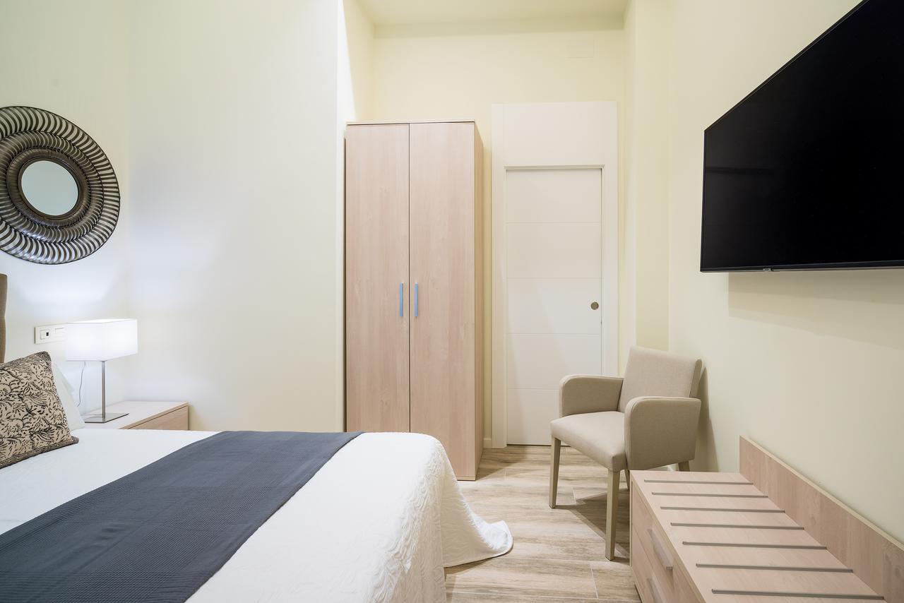 Iloftmalaga Velazquez Apartment Fuengirola Bagian luar foto