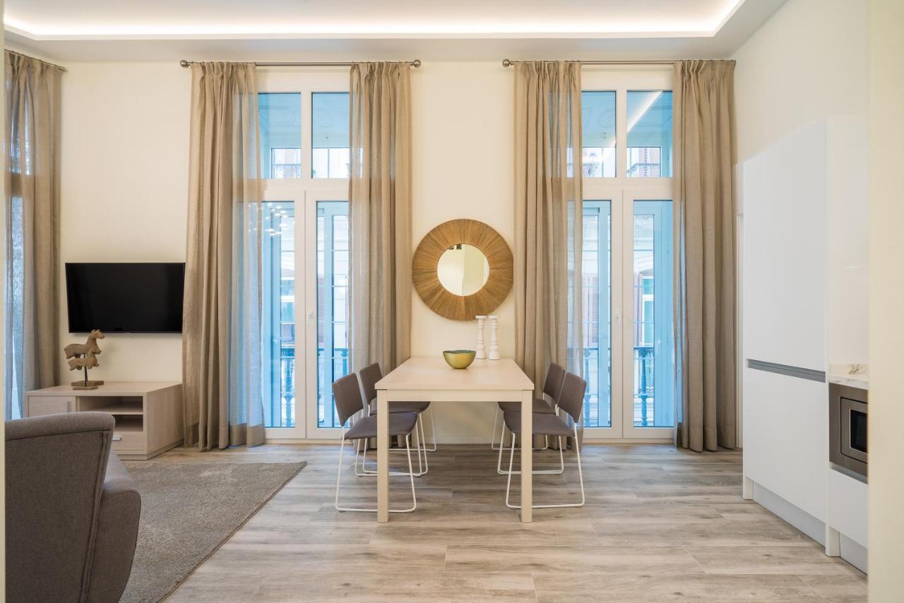 Iloftmalaga Velazquez Apartment Fuengirola Bagian luar foto