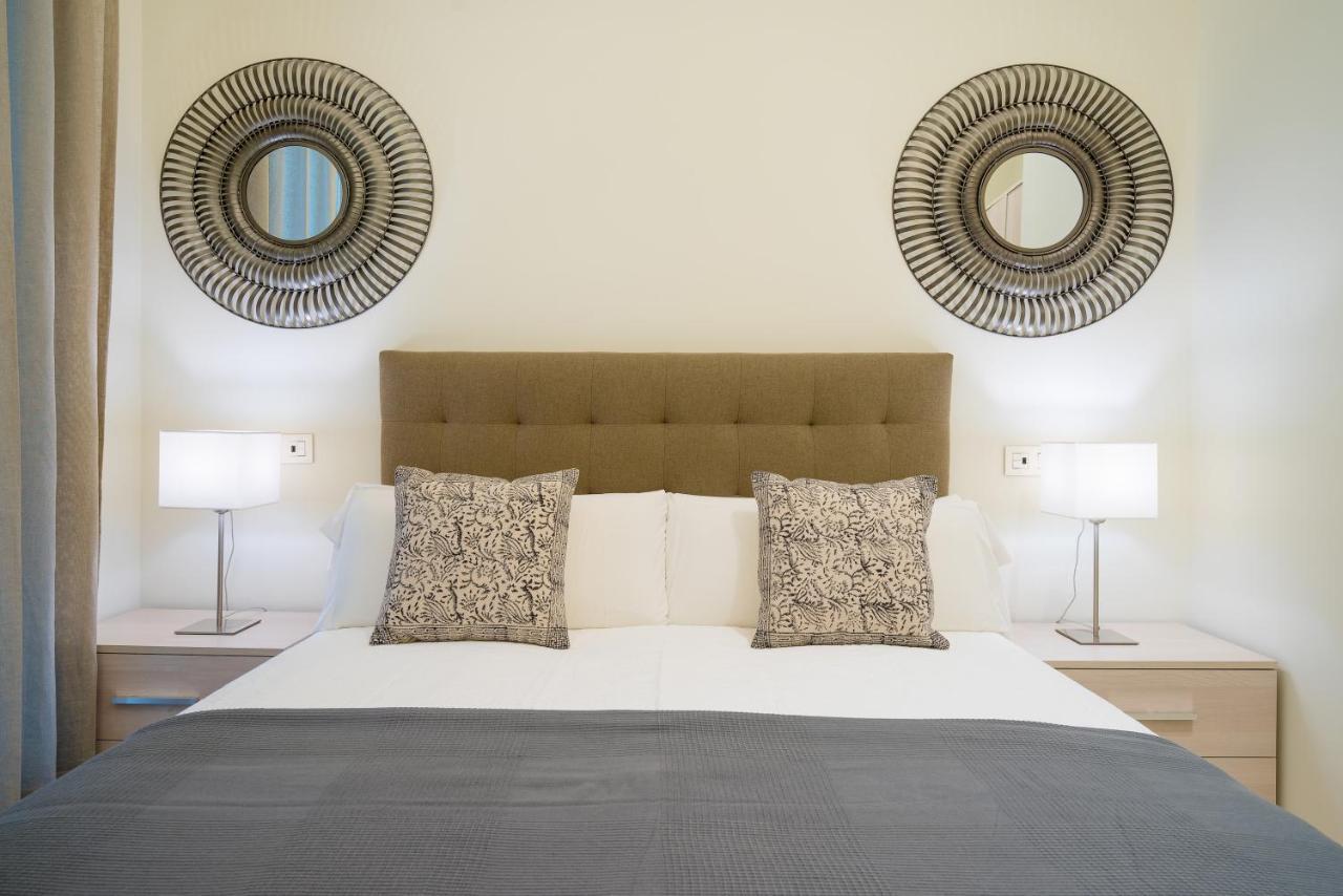 Iloftmalaga Velazquez Apartment Fuengirola Bagian luar foto